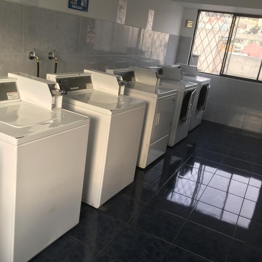 Suites Parque Real Кіто Екстер'єр фото