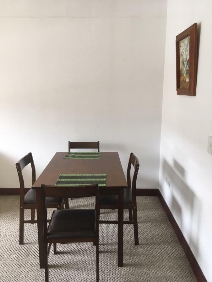 Suites Parque Real Кіто Екстер'єр фото